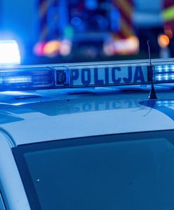 Nocny wypadek na drodze ekspresowej, dwa auta rozbite i kilka osób poszkodowanych