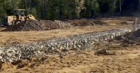 Szok w Jakucji. Żołnierskie mogiły zrównane z ziemią