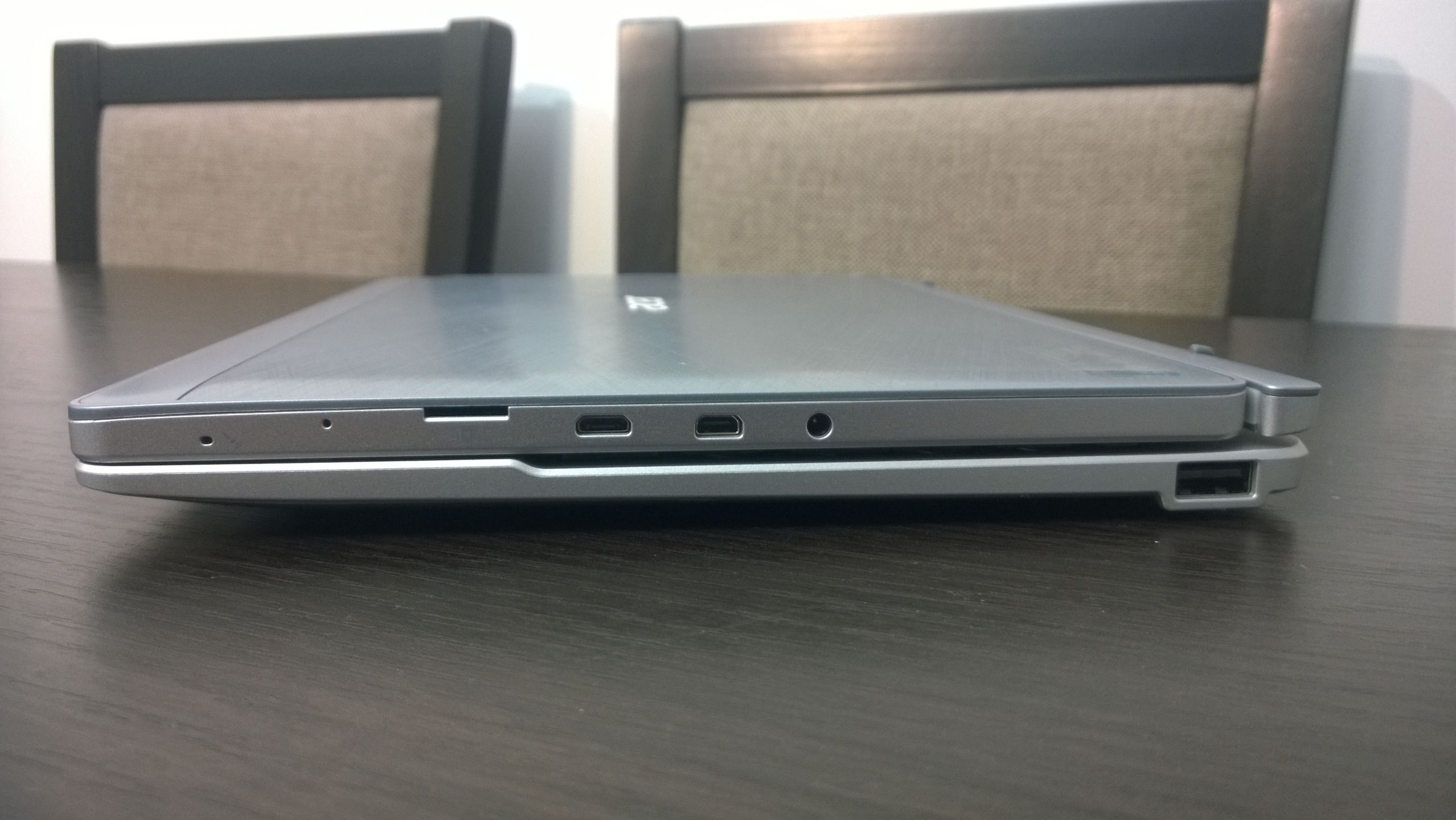 Acer Aspire Switch 10 – niedrogi tablet i minilaptop z Windows 8 w jednym [test] 14