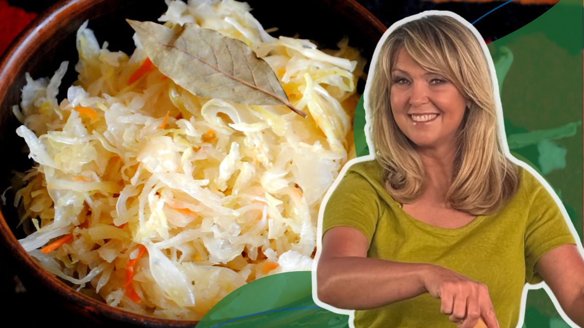 Ewa Wachowicz robi kapustę kiszoną metodą 1:20