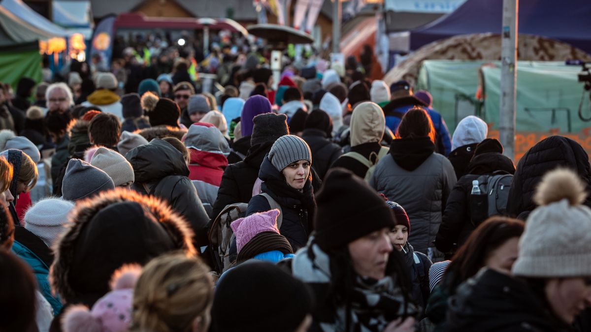 Ukraińcy na przejściu granicznym w Medyce