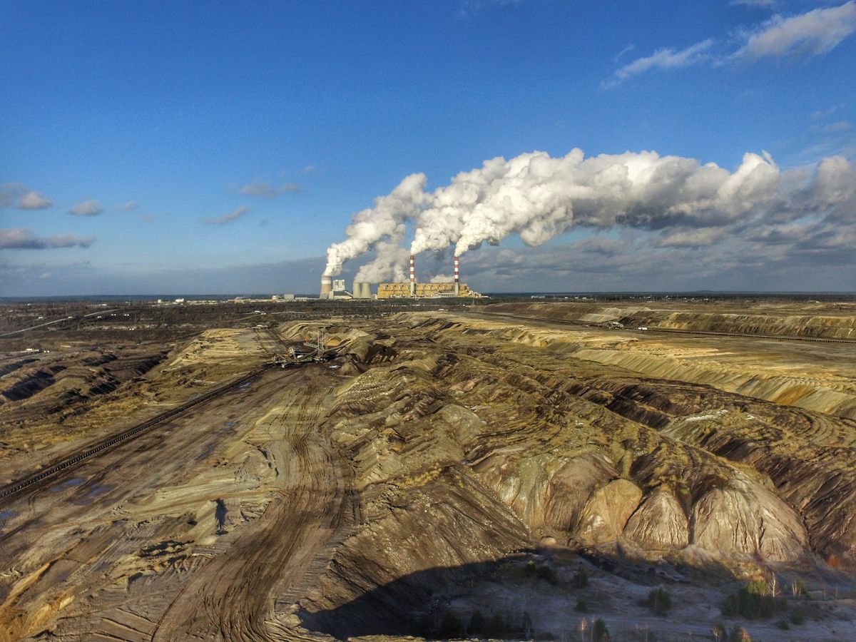 Elektrownia Bełchatów wytwarza 20 proc. krajowego prądu. Jak uratować ten region po odejściu od węgla?