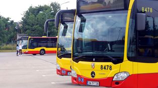 Wrocław: MPK szuka kierowców autobusów. Wiemy, ile można zarobić. Miejski przewoźnik organizuje Dzień Rekrutacji