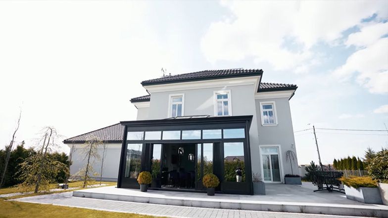 Deynn i Daniel Majewski kupili dom (YouTube)