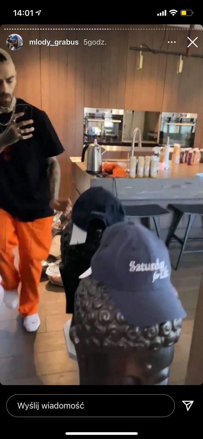 Jak mieszka Quebonafide