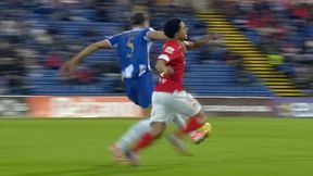 Bednarek miał szczęście. Rywale domagali się czerwonej kartki