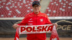 Zabierz biało-czerwony szalik na żużel na PGE Narodowym