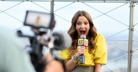 Drew Barrymore przypomniała zdjęcie z dzieciństwa. To był znaczący rok