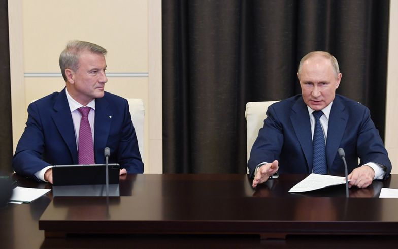 Prezes największego banku z Rosji wbrew Putinowi przyznaje, że sankcje działają. "Większa część gospodarki pod ostrzałem"