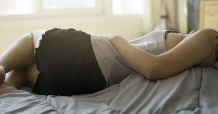 Wdowia choroba. Co się dzieje z kobietą, która nie uprawia seksu?