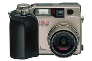 Olympus C-2040 Zoom