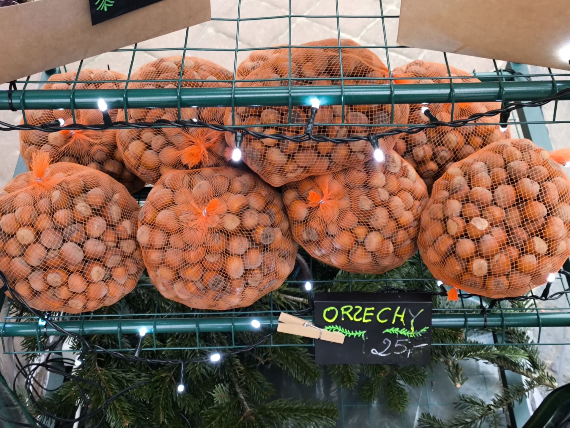 Orzechy laskowe w woreczku