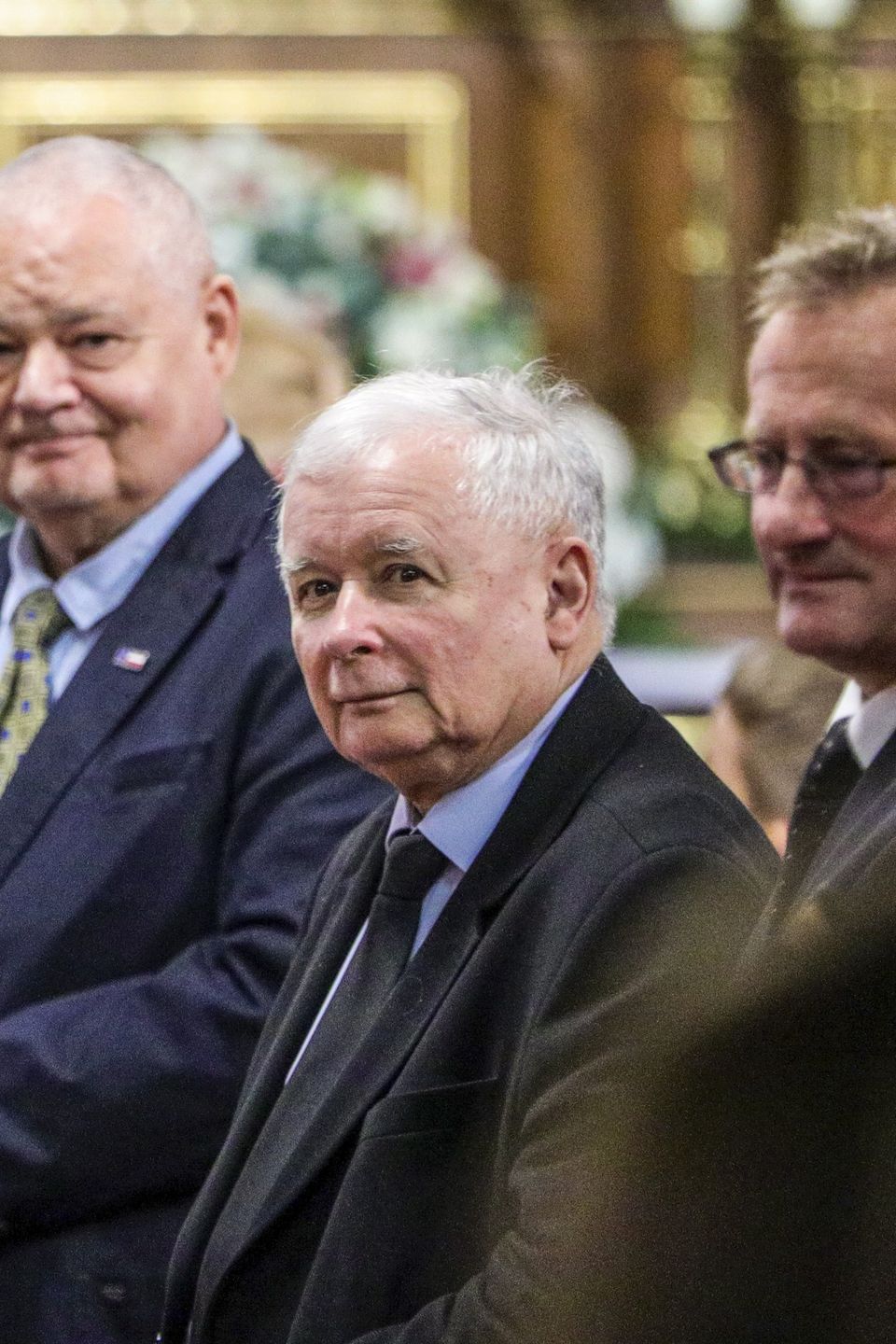 Jarosław Kaczyński w otoczeniu zaufanych współpracowników