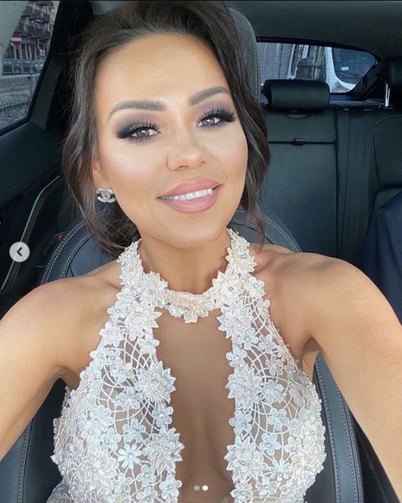 Sylwia Bomba krytykowana za stylizację na wesele