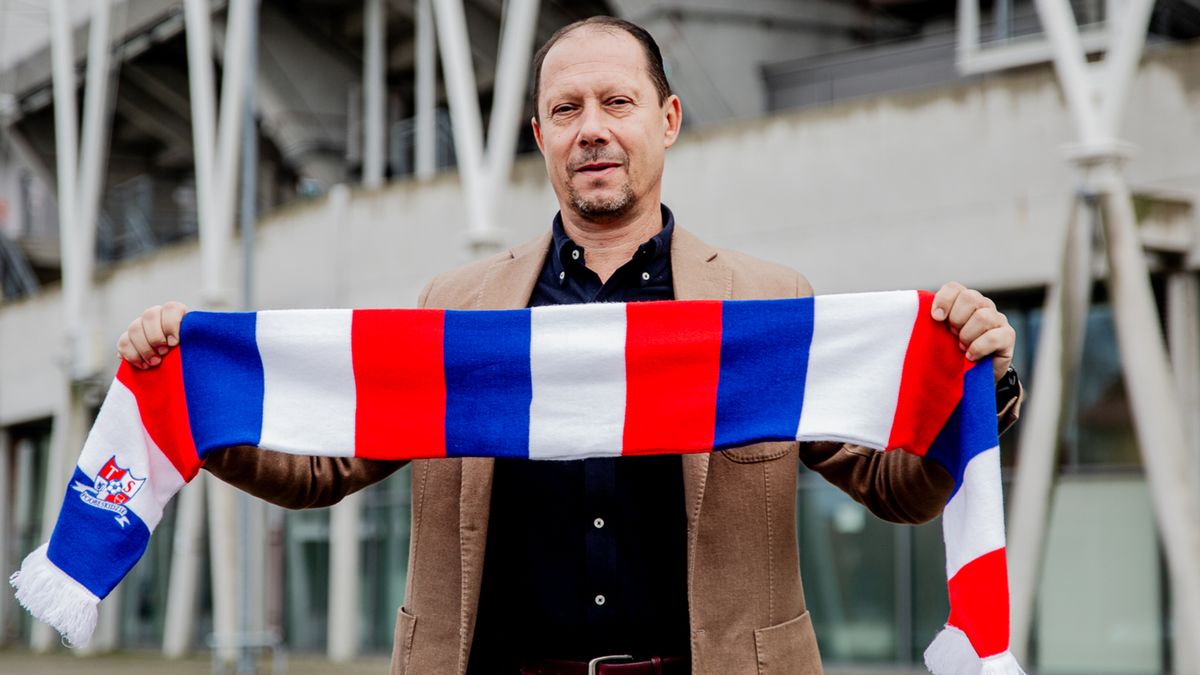 Materiały prasowe / Podbeskidzie Bielsko-Biała / Na zdjęciu: Dariusz Marzec