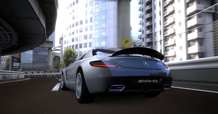 Mercedesy, Dodge, Lamborghini i Ferrari w Gran Turismo 5