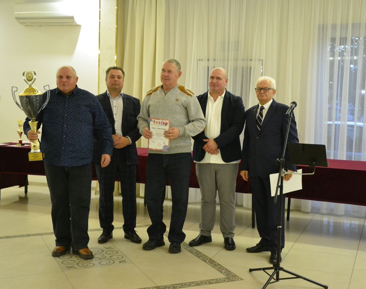 Lipno: Hodowcy gołębi pocztowych podsumowali sezon z nagrodami