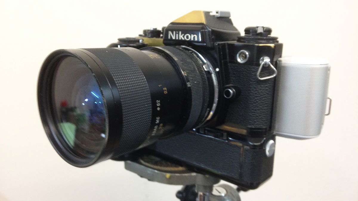 Sony NEX-3 jako cyfrowa przystawka do Nikona na klisze. Ten Frankenstein naprawdę działa 1