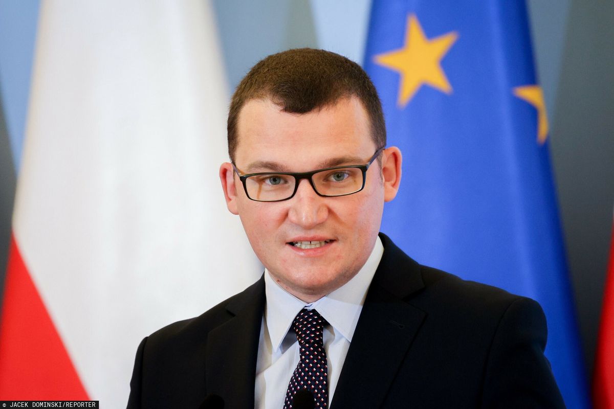 Paweł Szefernaker 