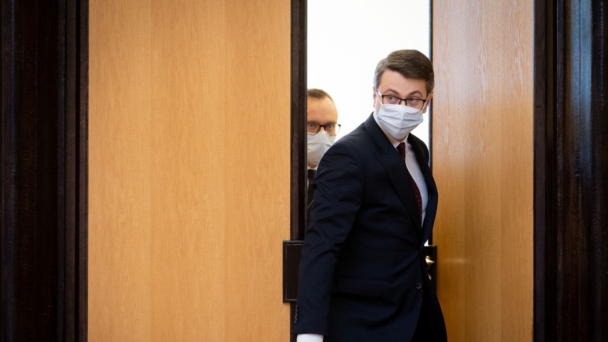 Na zdjęciu Piotr Müller