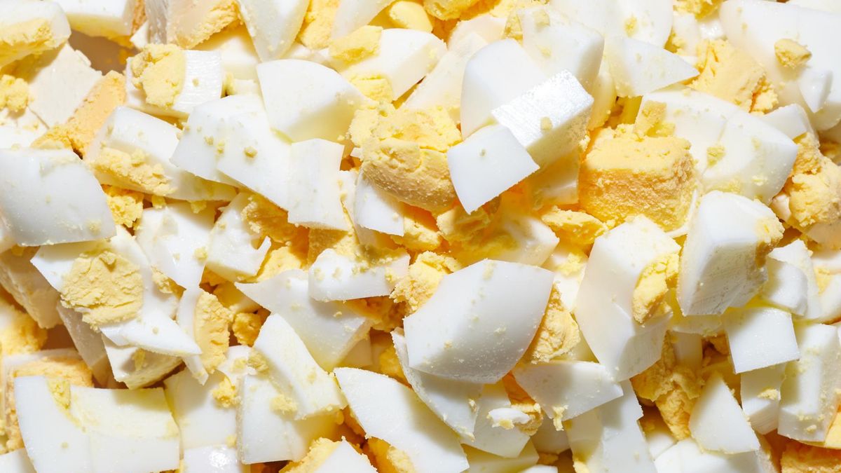 Tego źródła cholesterolu nie musisz unikać. Przynosi więcej korzyści niż szkód