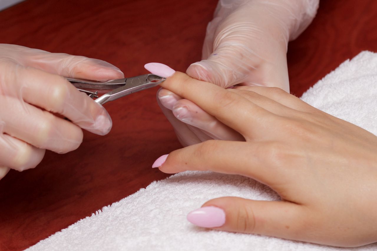 What is Italian manicure?