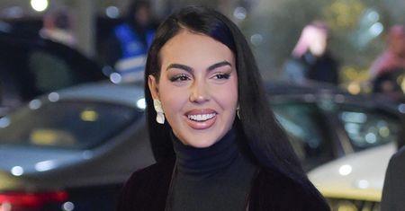W "szelestach" i diamentach. Żona Ronaldo nawet na sportowo opływa w luksusie