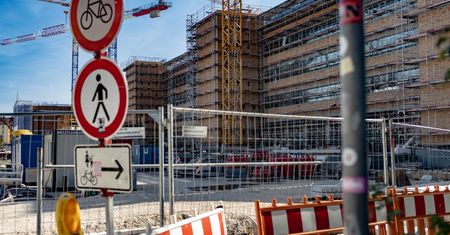 Znaczący spadek produkcji budowlano-montażowej. Ale mogło być gorzej