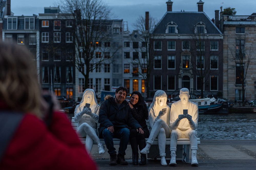 Amsterdam. Nietypowa instalacja podczas festiwalu światła