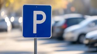 Parkowanie w słońcu – jak chronić wnętrze samochodu przed nagrzaniem i promieniowaniem UV?