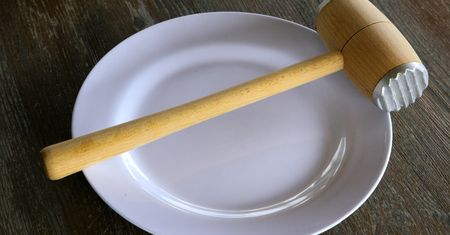Z pomocą tłuczka do mięsa robię ciasteczka. Nawet teściowa nie wierzyła, że będą tak pięknie wyglądać