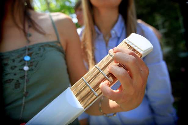 Kieszonkowa gitara. Twoja przepustka do panteonu gwiazd muzyki 3