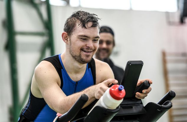 Poza triathlonem Matusiewicz reprezentuje Polskę w pływaniu, lekkiej atletyce i narciarstwie