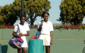 TVN 7 HD Król Richard: Zwycięska rodzina