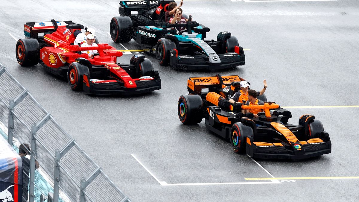Materiały prasowe / Na zdjęciu: parada kierowców F1