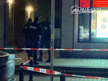 Warszawa: Mężczyzna spadł z gzymsu z wysokości 6. piętra