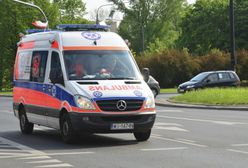 Wypadek w Sosnowcu. Dwie nastolatki wypadły z drugiego piętra