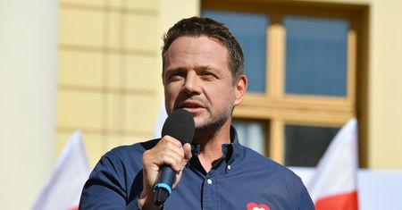 Ukradł początek marszu. Gorące wystąpienie Trzaskowskiego