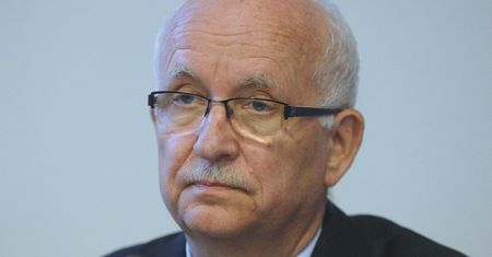 Emil Wąsacz przed Trybunałem Stanu za prywatyzację PZU i TP. Sprawa odroczona do końca marca