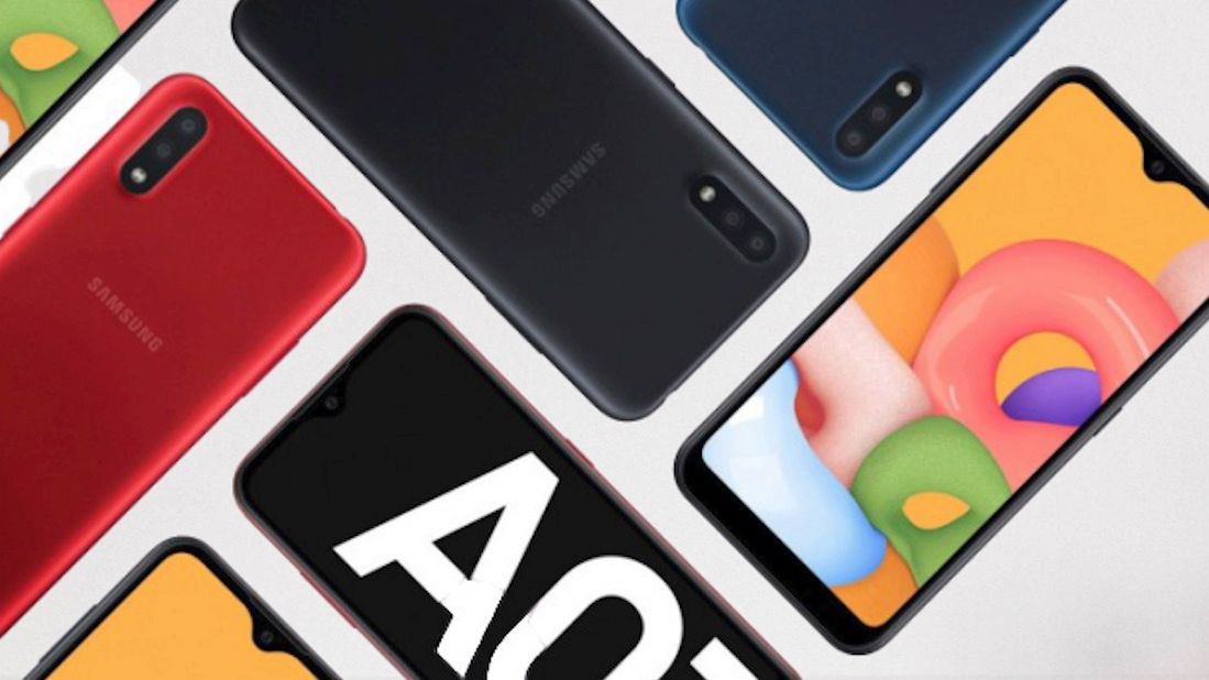 Samsung Galaxy M01 oficjalnie. To kompaktowy smartfon kosztujący mniej niż 500 złotych 1