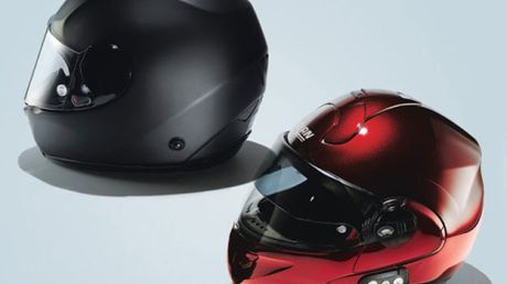 Kaski motocyklowe z Bluetooth, MP3 i GPS 1