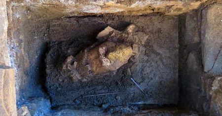 Posąg z odciętą głową sprzed 1300 lat. Niezwykłe odkrycie w Palenque w Meksyku