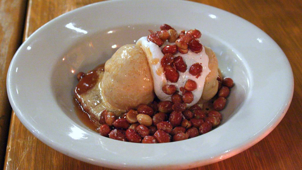 Hiszpańskie orzeszki ziemne prażone na oleju bez dodatku soli