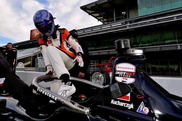 Tymoteusz Kucharczyk podczas testów IndyCar (fot. Penske Entertainment)