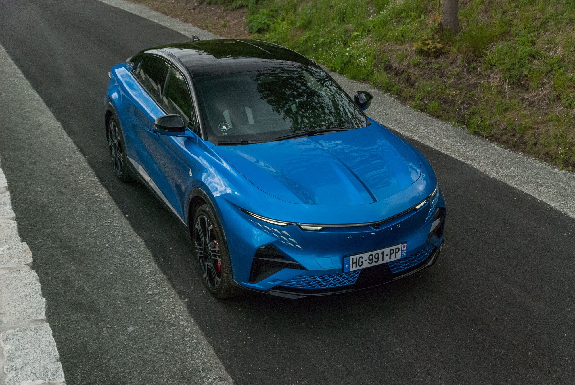Alpine A390