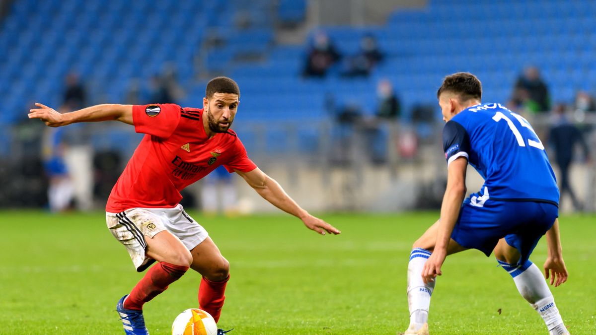 Zdjęcie okładkowe artykułu: PAP / Jakub Kaczmarczyk / Na zdjęciu: Adel Taarabt (z lewej)