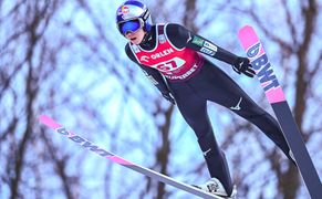 TVN HD Skoki narciarskie: Turniej Czterech Skoczni w Innsbrucku - 1. seria