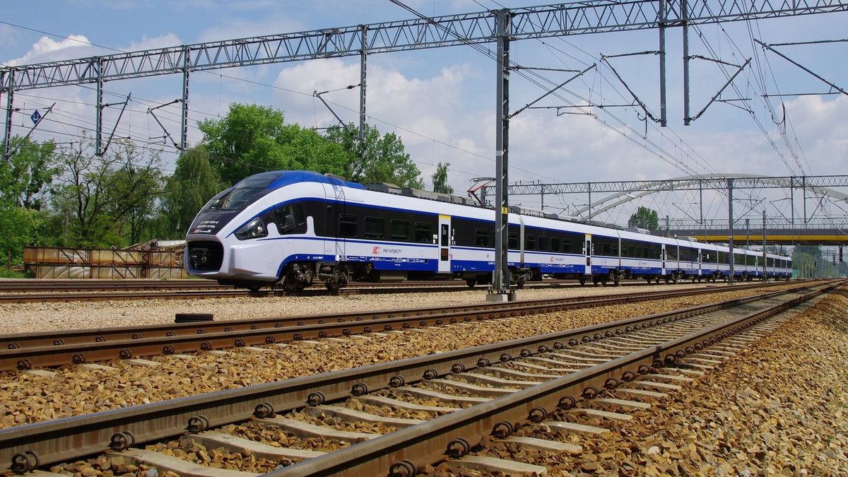 Startuje rządowy program Kolej+