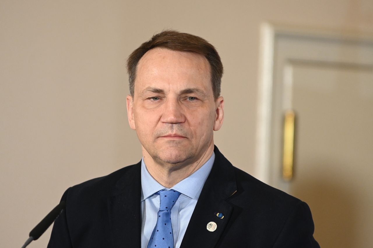 "Duda zapunktował". Sikorski ocenił spotkanie z Trumpem