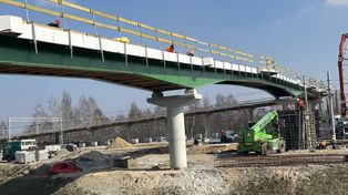 Budowa kładki nad torami na osiedlu Południe i przystanku Radom Południowy. Coraz bliżej do zakończenia prac